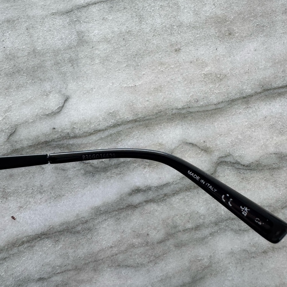 Saint Laurent Black Round Sunglasses - Style SL692 - Picture 10 of 13
